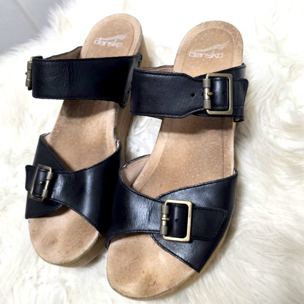 Dansko Selma Black Leather Platform Sandal. Women's Size 40or US 9🌴